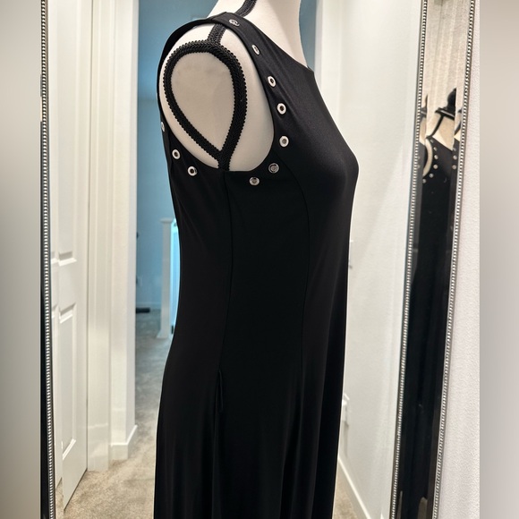 Michael Kors Belted
Grommet Detail Maxi Dress NWOT - Picture 9 of 9